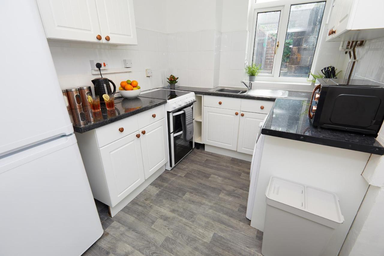 Your Sheffield Stays - Spacious 5 Bedroom House Экстерьер фото